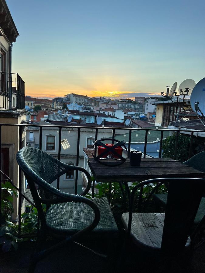 Klein Cihangir Pera Suites Стамбул Екстер'єр фото